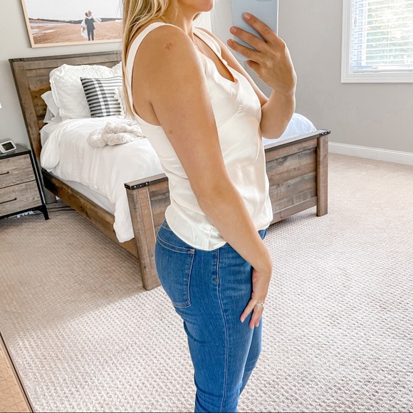 ASOS Design Silky Sleeveless Blouse Top Cream - Picture 3 of 9